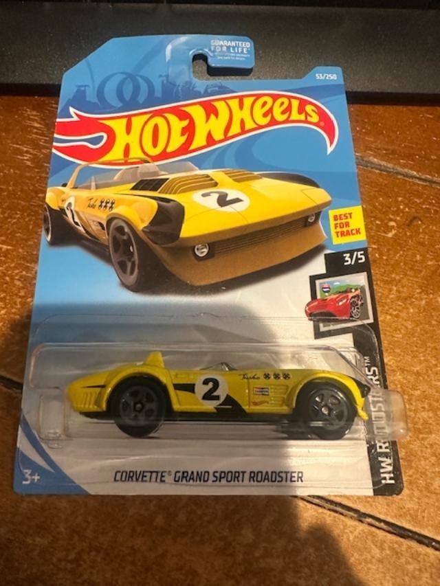 2019 Hot Wheels HW Roadsters Corvette Grand Sport Roadster #53 Yellow