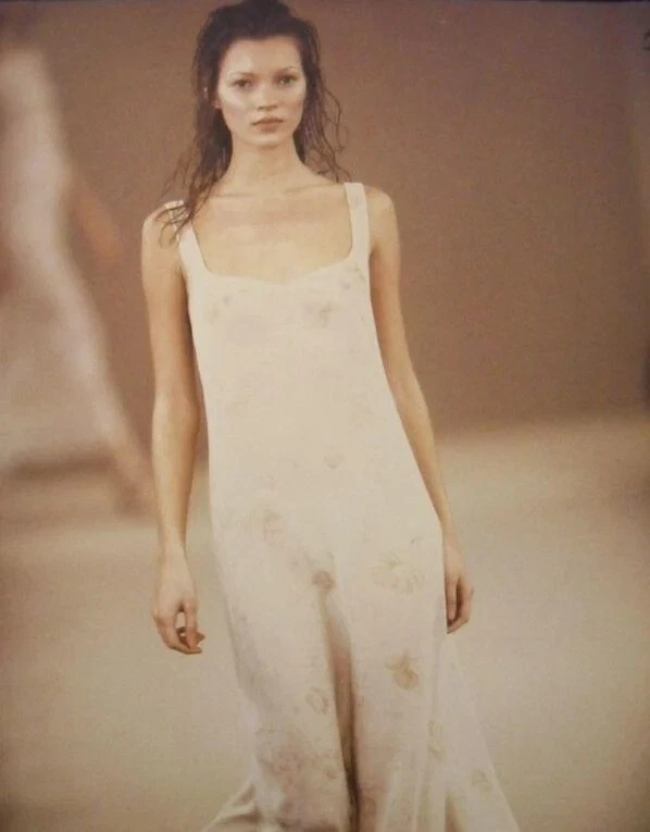 Vestido slip Calvin Klein Collection vintage primavera 1993 bege floral grunge M - Imagem 2 de 4