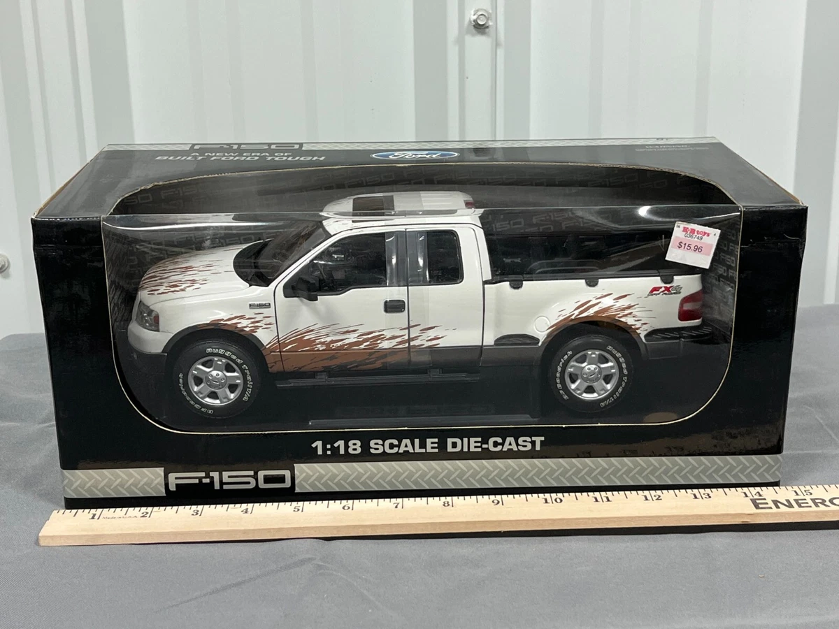 2004 Ford F150 FX4 Pickup Truck 1 18 Beanstalk Diecast High Detail