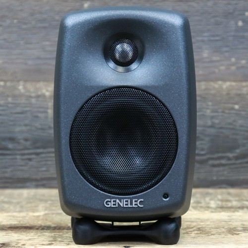 Genelec 8020D 8020DPM 2本セット（JJJ×8020D〜クリエイターが