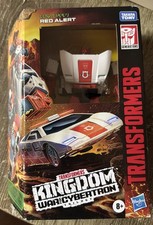 New  Red Alert Transformers Kingdom War For Cybertron Deluxe WFC-K38 Damaged Box
