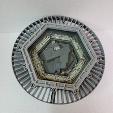 Dialight SafeSite LED High Bay Waterproof Light HPJA9CMP 100-277VDC 60Hz (Used)