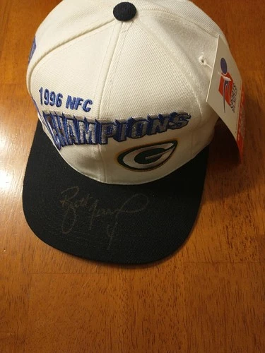BRETT FAVRE SIGNED GREEN BAY PACKERS CAP