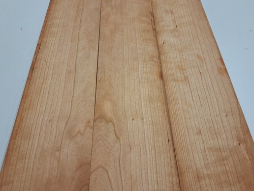 Cherry Wood Veneer - CONSTRUCTIONAL - 3 NATURAL WOOD SHEETS - 460 x 105 x 2.4mm - Picture 3 of 4