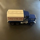 VINTAGE Matchbox No 56 Peterbilt Milk's the One Truck 1981 England Lesney Tanker