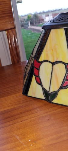 GORGEOUS ART DECO LOOK YELLOW & RED FANNED TIFFANY STAINED GLASS LAMPSHADE - Picture 4 of 6