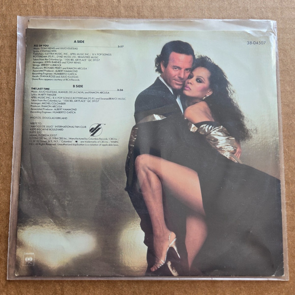 Julio Iglesias LP4枚セット America愛の瞬間 他 日本盤 America by Julio Iglesias - Amazon.com Music
