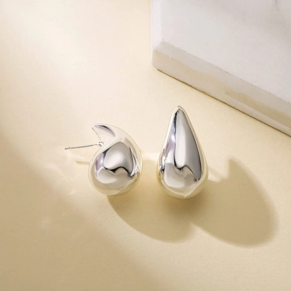 Lightweight Stud Earrings Waterdrop Hollow Gold Plated Earring Drop Earrings