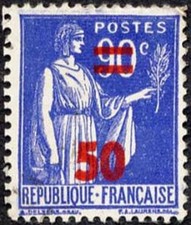 France num Yvert 482 ** MNH surchargé Paix Année 1941