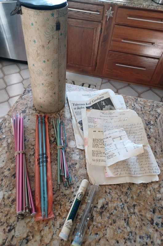 Vintage Aluminum Knitting Needle/Crochet Hook Lot Assorted Sizes W/Case As Found
