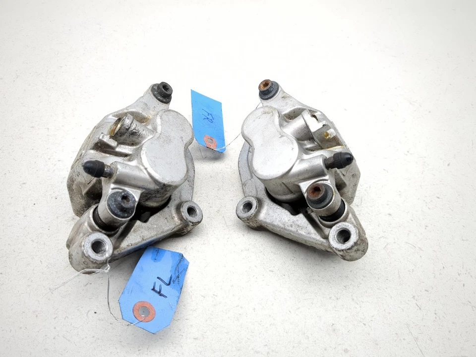 Pinzas de freno delanteras Yamaha V Star XVS1100 00-09 Foto 2 de 4