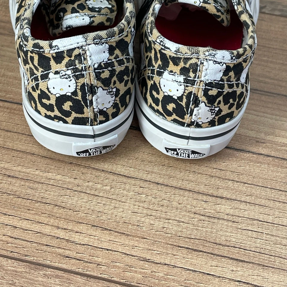 Hello Kitty leopard vans little girls size 7 toddler sanrio - Image 2 of 4