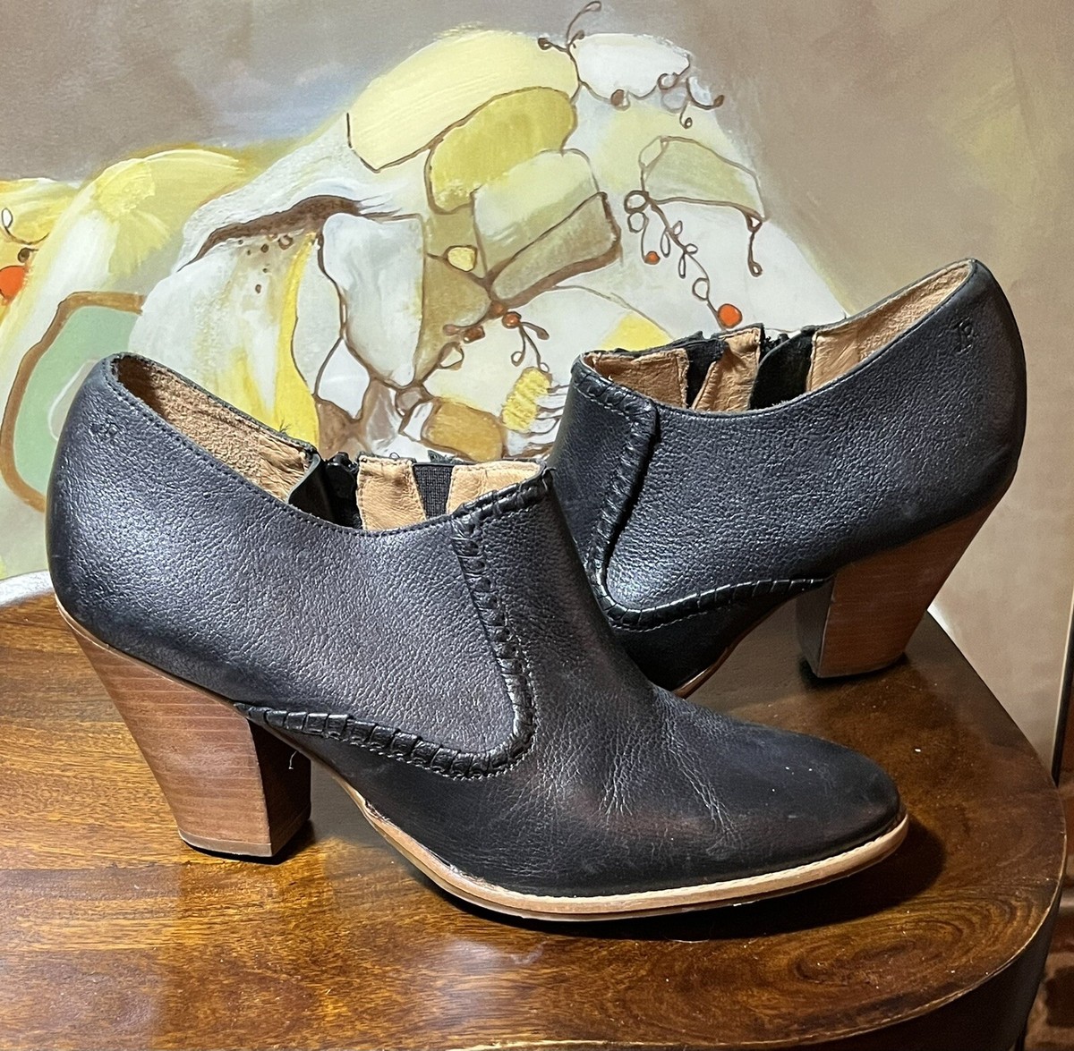 Jack Rogers Shoes Booties Kyle Black Leather Pull-On Zip Heels Boot size US  10 M