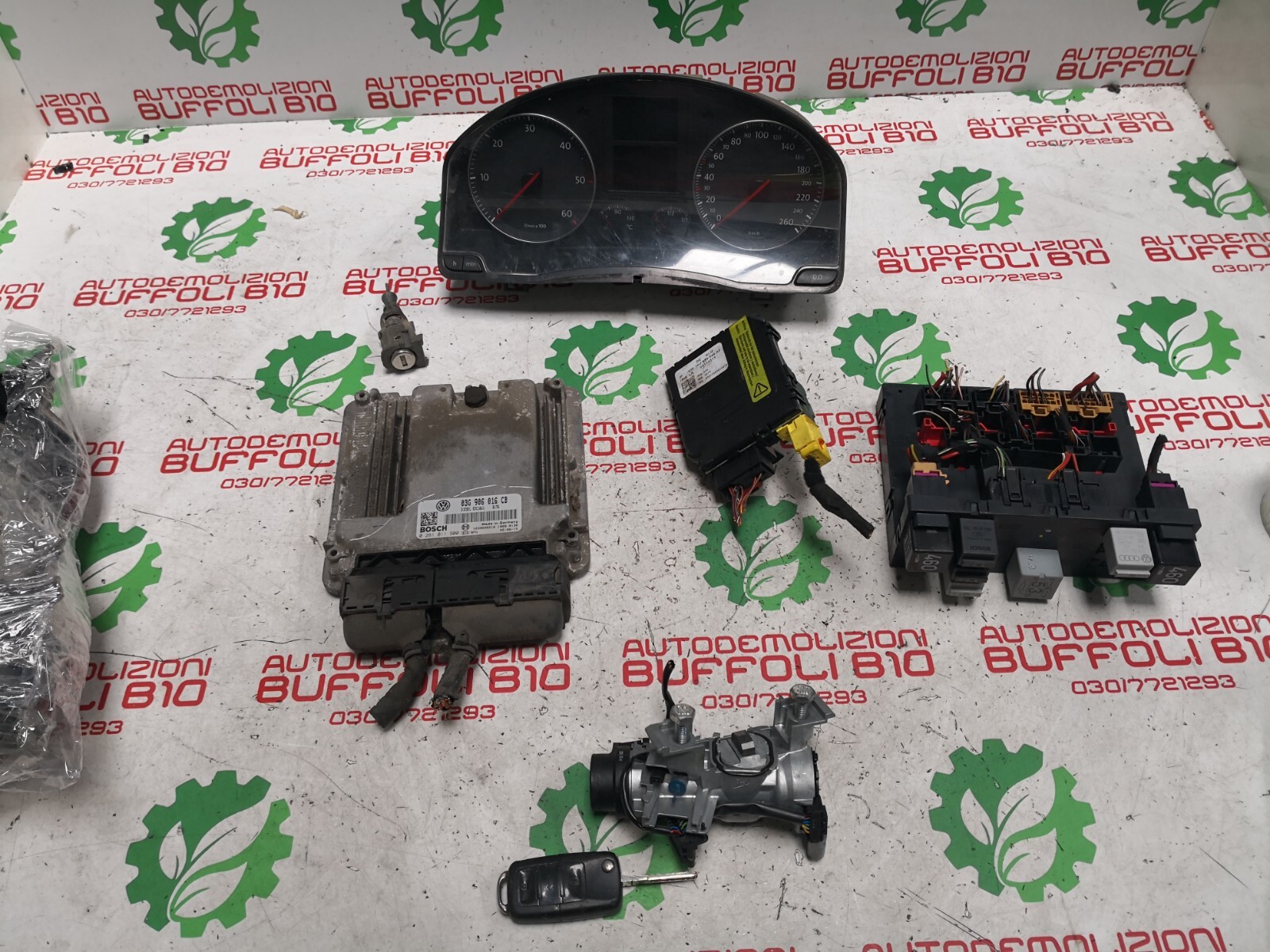 KIT CENTRALINA MOTORE VOLKSWAGEN GOLF 5, 1.9 TDI, 0281011900 BOSCH