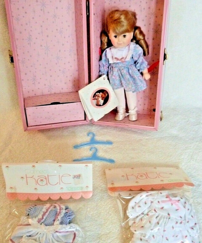 1984  Katie Doll, Metal Case & 2 Extra outfits. Orig.Tag Vintage, Never Used