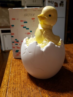 Dept. 56 Easter duck & egg moveable music box 7.5'' TALL #7249-4
