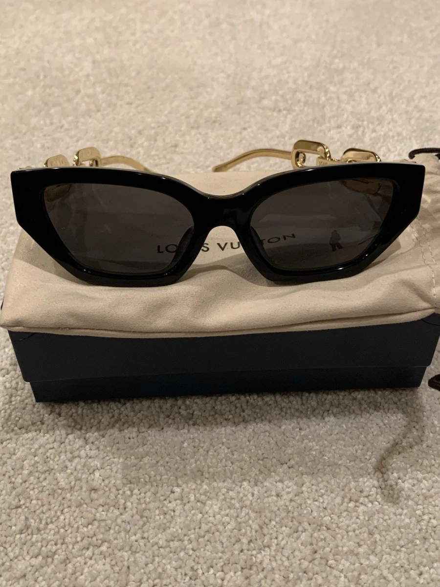 Louis Vuitton Cat Eye Sunglasses for Women for sale | eBay display picture 2
