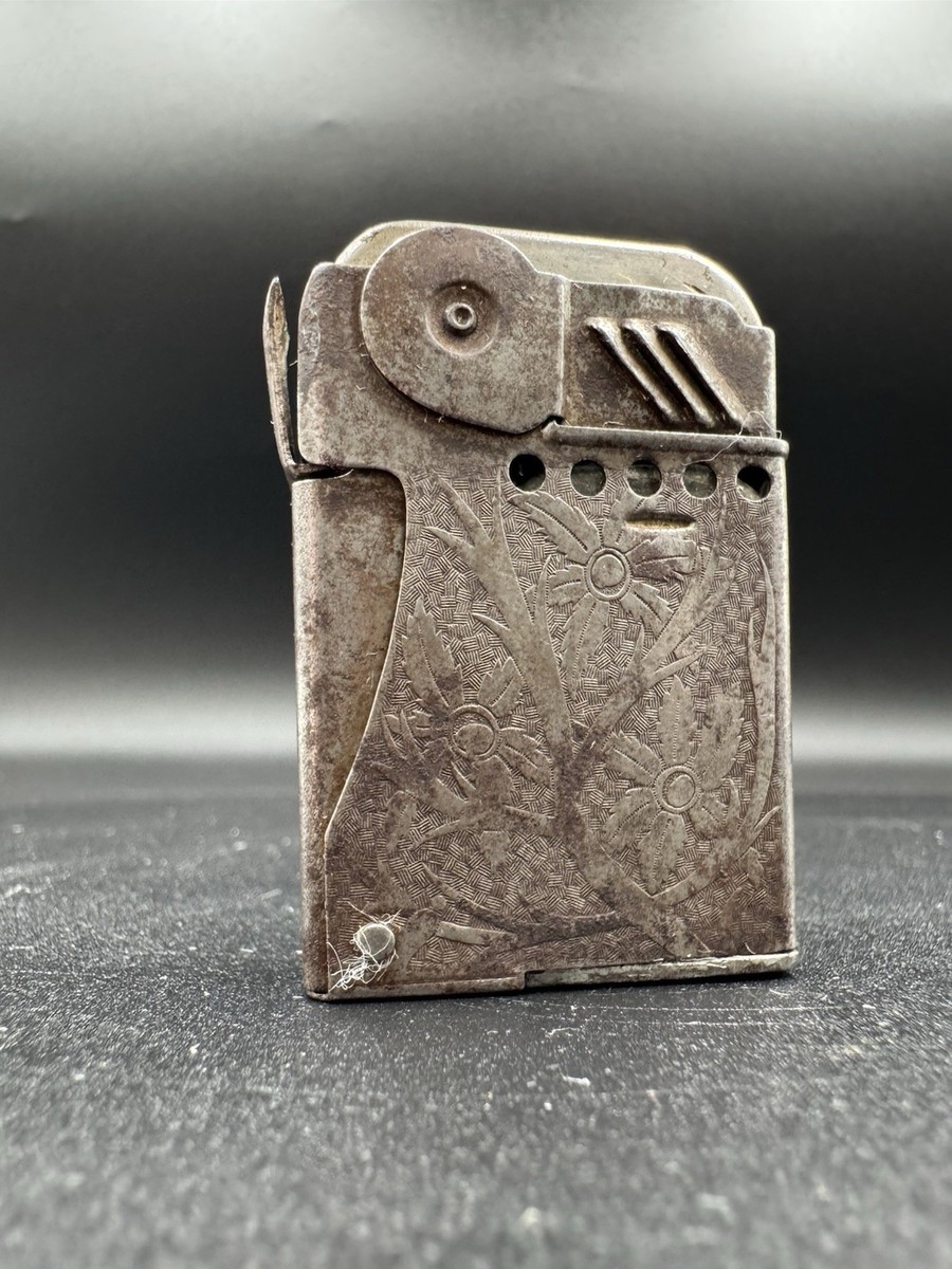 Vintage Rare Roxy Automatic Squeeze Type Lighter Essence Art Deco