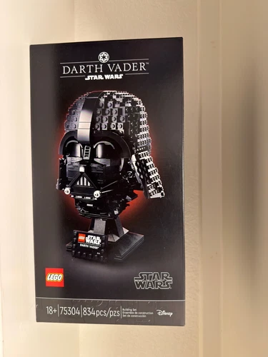 Lego Star Wars 75304 Helmet Collection Darth Vader Helmet NIB