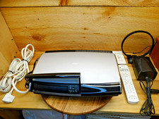 Media Center Bose Lifestyle modello AV18 con telecomando, adattatore di alimentazione e accessori