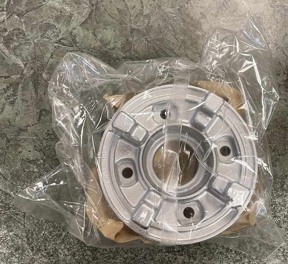 Yamaha TTR90 TTR 90 TTR110 TTR 110 Rear Wheel Clutch Hub OEM 296