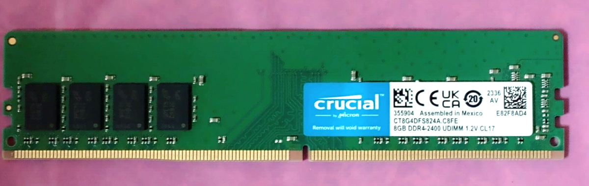 crucial✖︎8 CT8G4DFS824A.C8FE Crucial 8GB DDR4 2400 UDIMM 1RX8 288 Pin Desktop
