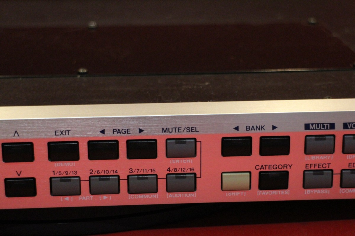 USED Yamaha Motif Rack Tone Generator Sound Module Synthesizer