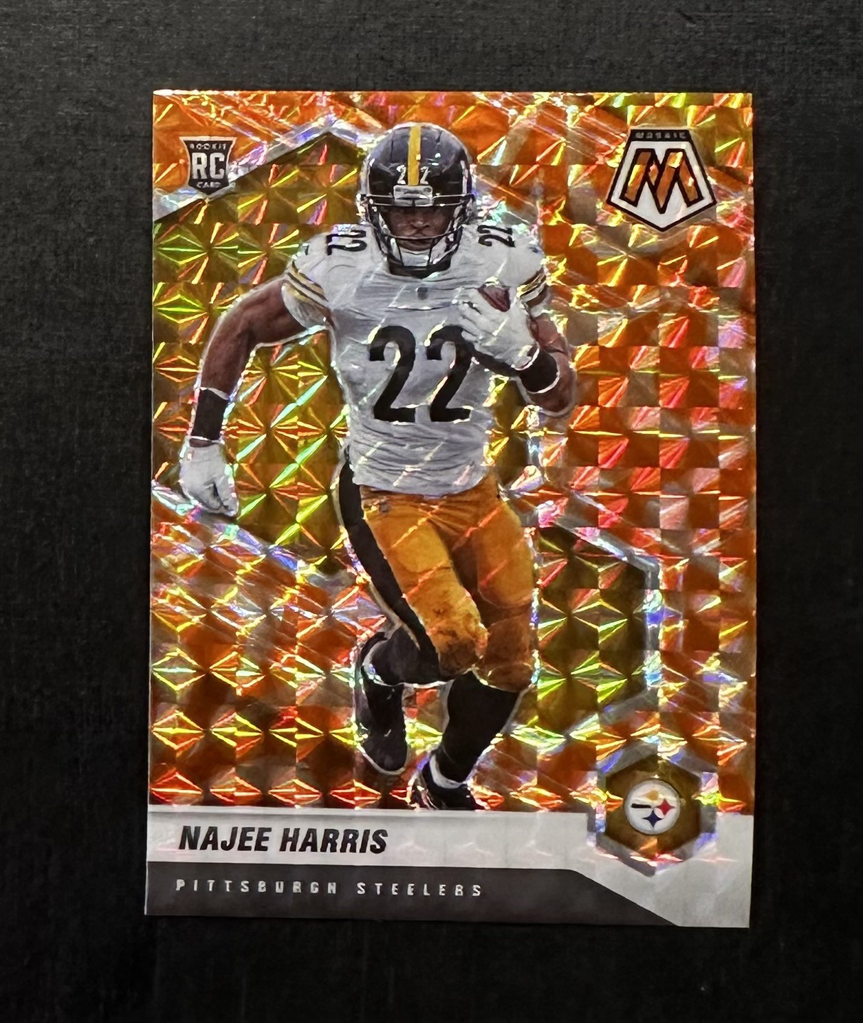 2021 Panini Mosaic - Rookies Najee Harris #313 Mosaic Reactive Orange Prizm (RC)