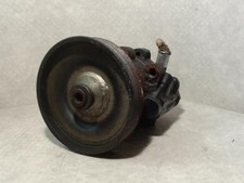 Pompe direction assistée Renault R19