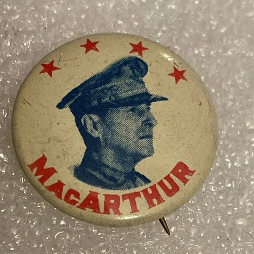General MacArthur Military Pinback Button Ww2