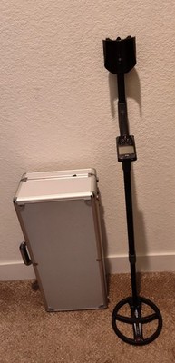 DEUS XP Metal Detector  Charging Cable.  Metal Case.  2 Deus Handbooks