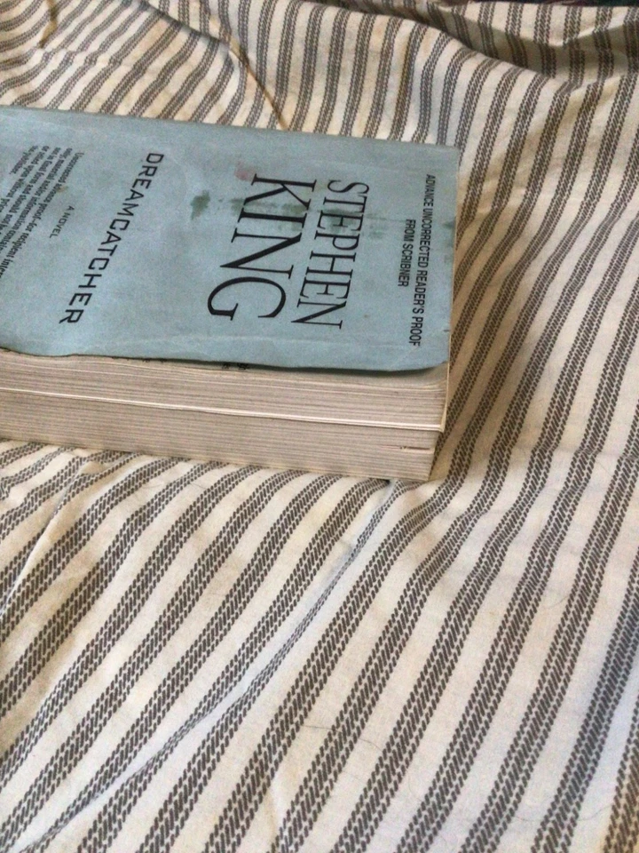 Dreamcatcher Stephen King, ARC uncorrected proof, galley, advanced reader copy - Image 4 of 4