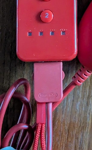 NINTENDO WII Remote Motion Controller & Nunchuck - Red - TESTED WORKING - Picture 2 of 4