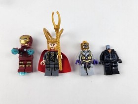 Lego Marvel Superheros 6869 Quinjet Incomplete 3 sealed Bags 4 mini figs Loki