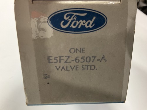 (4) OEM Ford E5FZ-6507-A Intake Valves - 1981-1986 Ford 1.6L,1987-1996 1.9L - Picture 3 of 3
