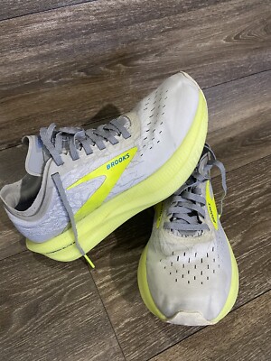 Brooks Hyperion Elite 2 1000371D111 Carbon Yellow Running Shoes