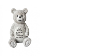 Sitzendes kleines Mädchen weiß Teddy Grabdenkmal wetterfest