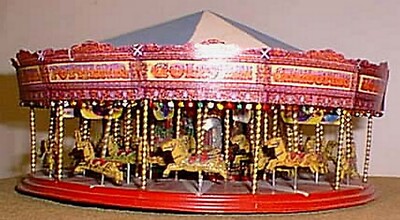 36 Pferd Galloper Karussell Reiten Messe Q42 UNBEMALT OO Maßstab Langley Modelle Kit