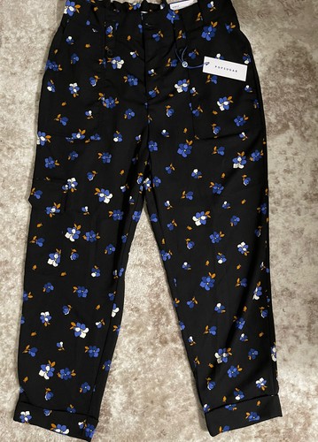 Black Floral Print Cargo Pocket 