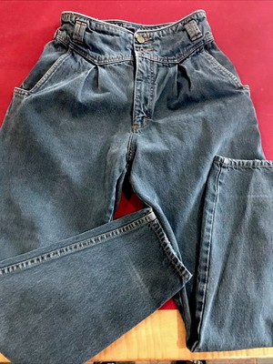jeans with deep front pockets
