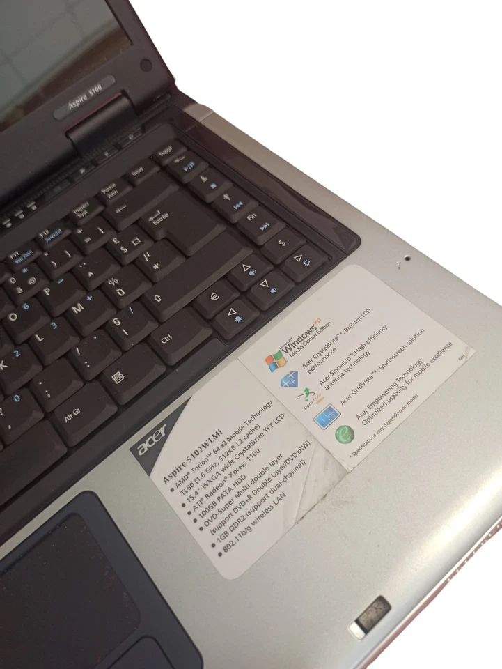 Vintage PC Acer ancien sous Windows XP pour pièces à réparer collection rétro - Photo 2/4