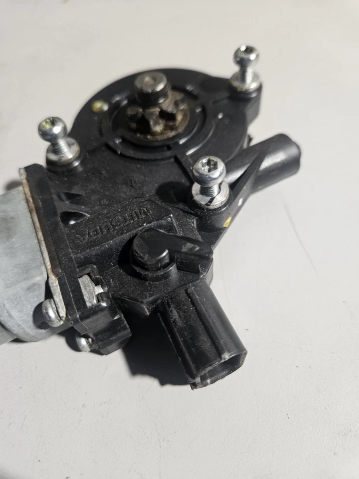 OEM 2013 2014 2016 HONDA CIVIC FRONT LEFT WINDOW GLASS MOTOR REGULATOR - Image 4 of 4