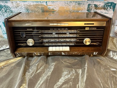 Vintage Working Table Top Stereo w/ tuning eye Philips B5X43A Made