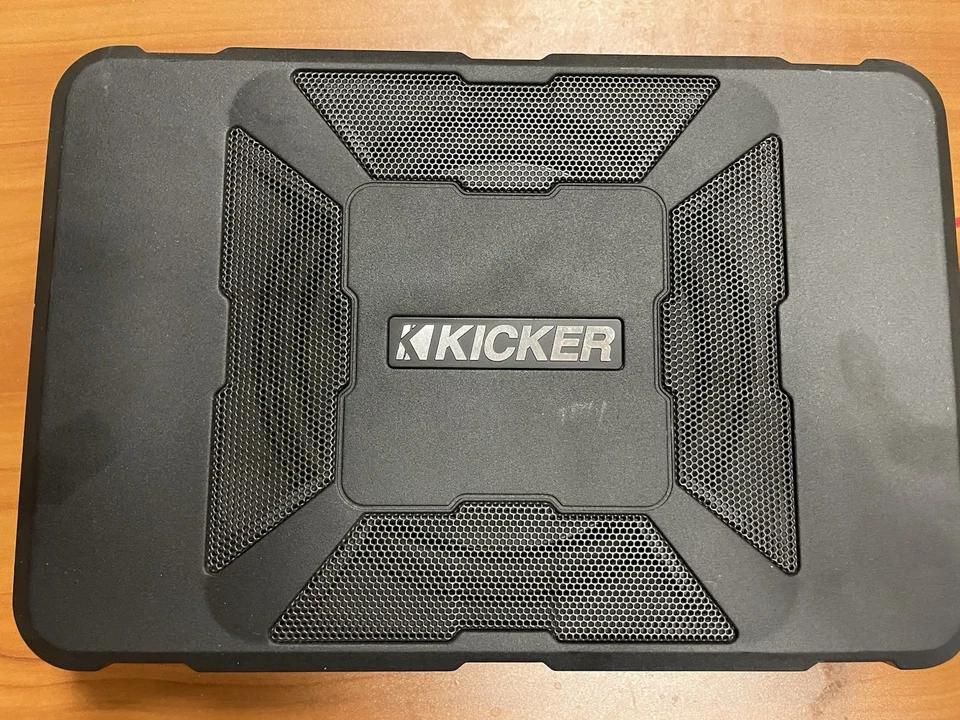 Kicker 11HS8 8" Hideaway Powered 150 Watt Subwoofer Enclosure Sub Box Hide Away - Image 2 of 4