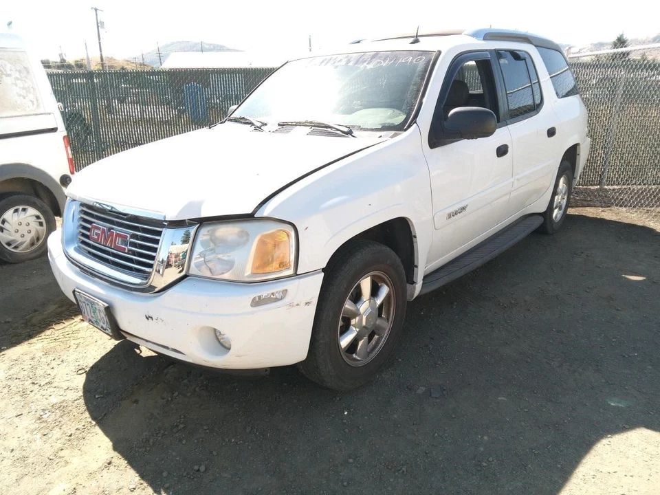 ENVOY XUV 2004 Front Door Trim Panel 30860148 - Изображение 4 из 4