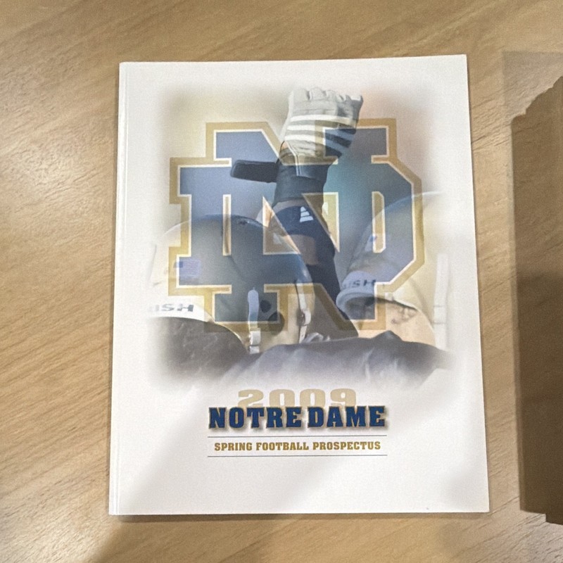 2009 Notre Dame Fighting Irish Spring Football Prospectus Program (Original)