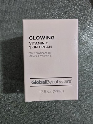 Global Beauty Care Glowing Vitamin C With Niacinamide, AHA's & Vitamin E. New!!!