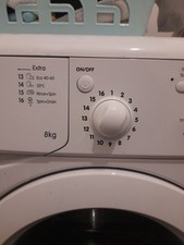 Indesit Washing Machine,8kg White In Colour. Working & IN GOOD Condition .