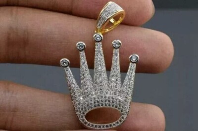 2Ct Round Cut Simulated Diamond Crown Shape Pendant 14K Two Tone Gold Plated