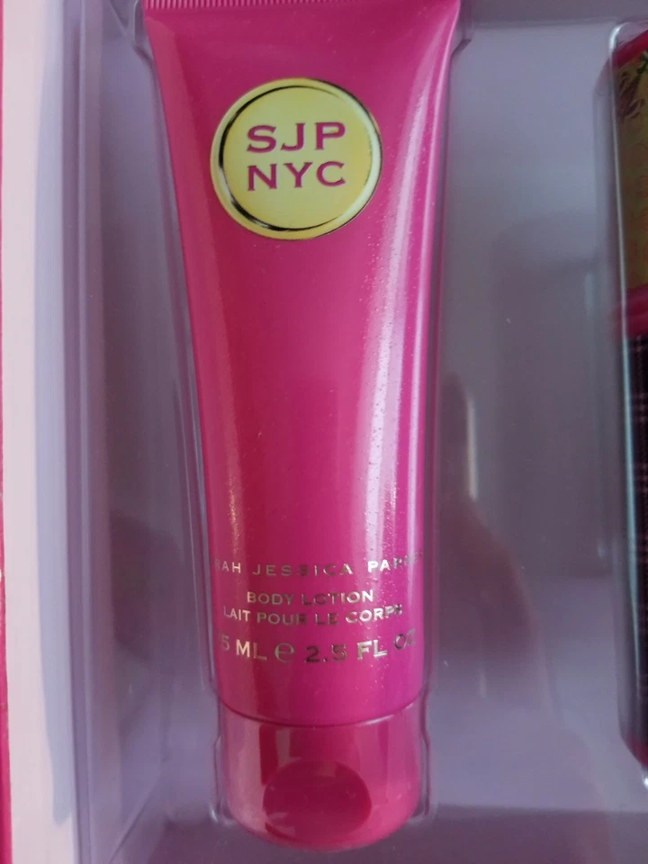SJP Sarah Jessica Parker NYC 4 Piezas Eau de Toilette EDT SET DE REGALO para Mujer RARO Foto 3 de 4